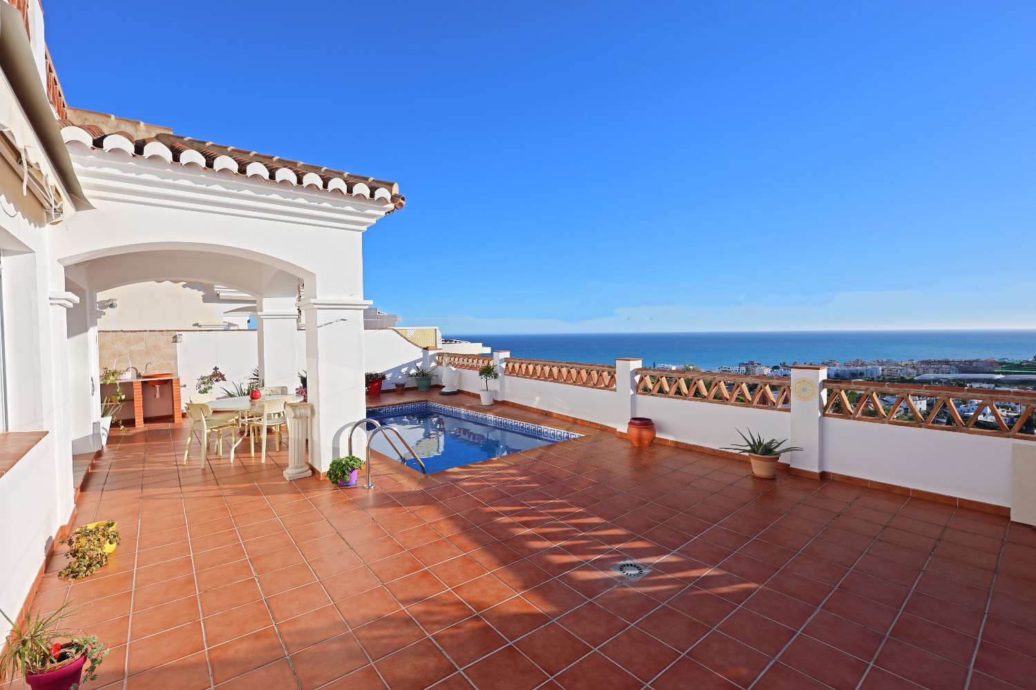Villa for sale in Torrox Park