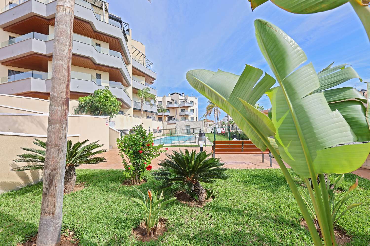Apartamento en venta en Torrox Costa