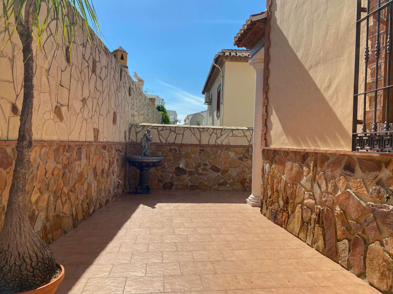 Villa en venta en Nerja