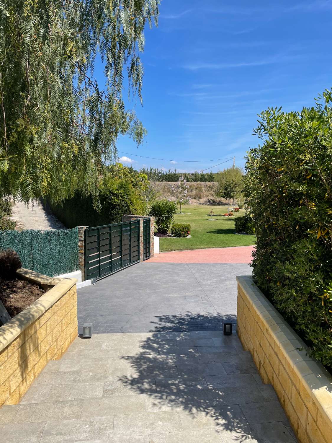 Villa en venta en Almayate-Alto