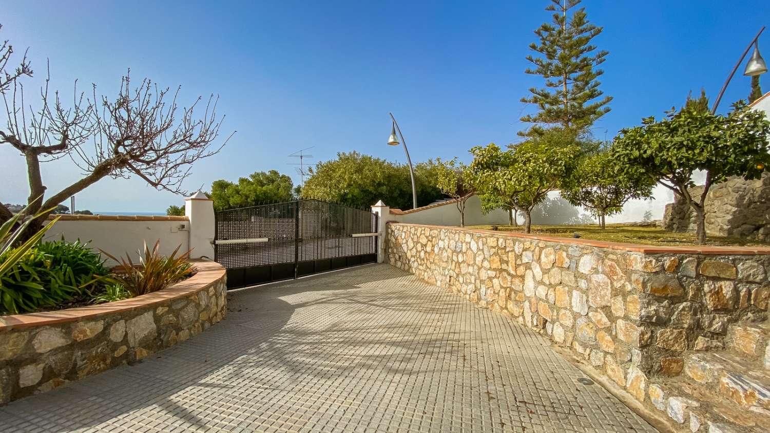 Villa en venta en Velilla - Velilla Taramay (Almuñécar)