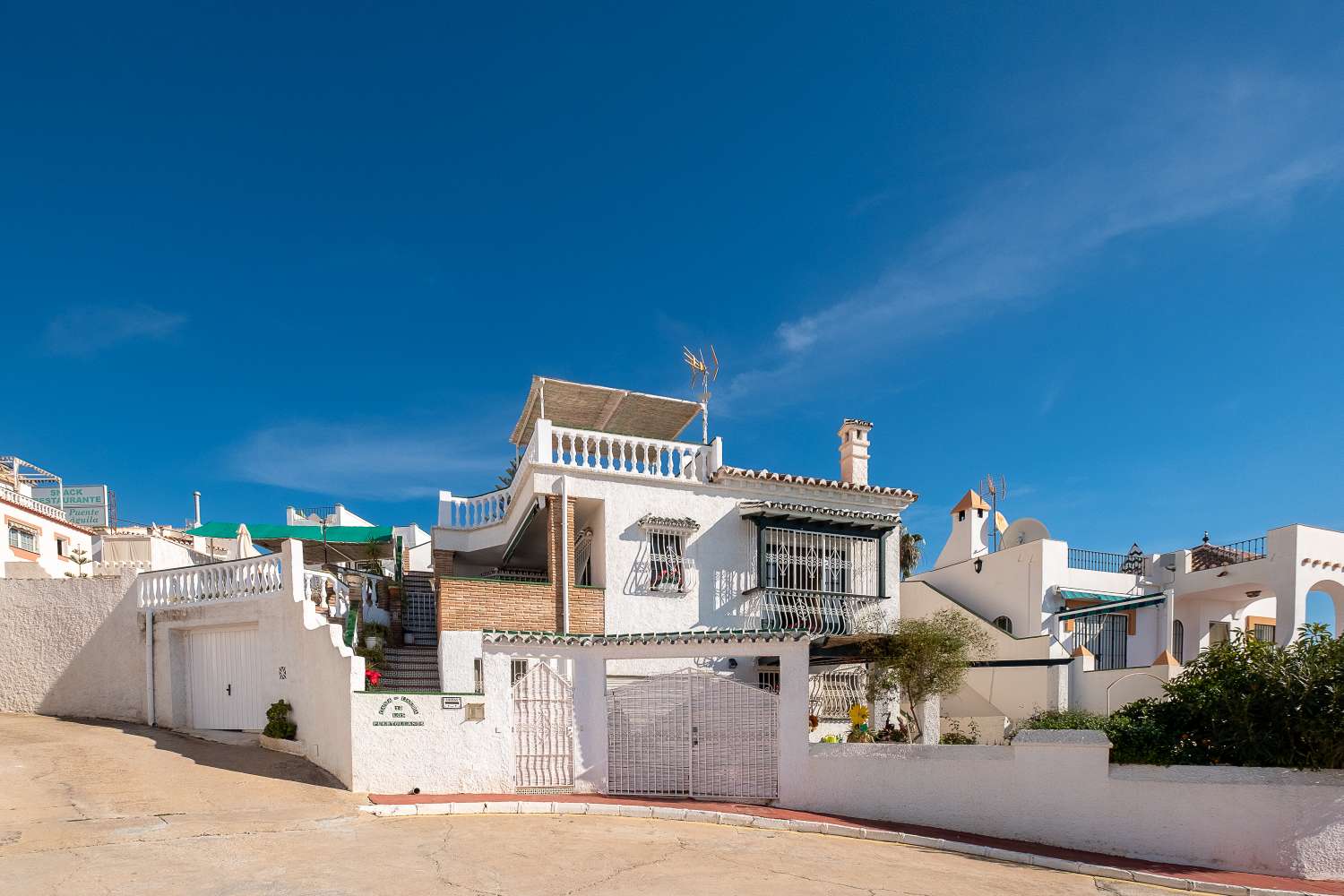 Villa te koop in Maro (Nerja)