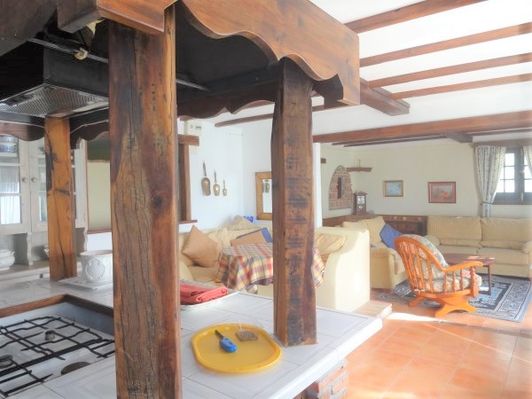 Villa en venta en Maro (Nerja)