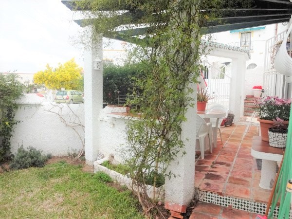 Villa en venta en Maro (Nerja)