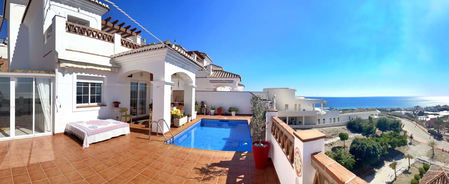 Villa en venta en Torrox Park