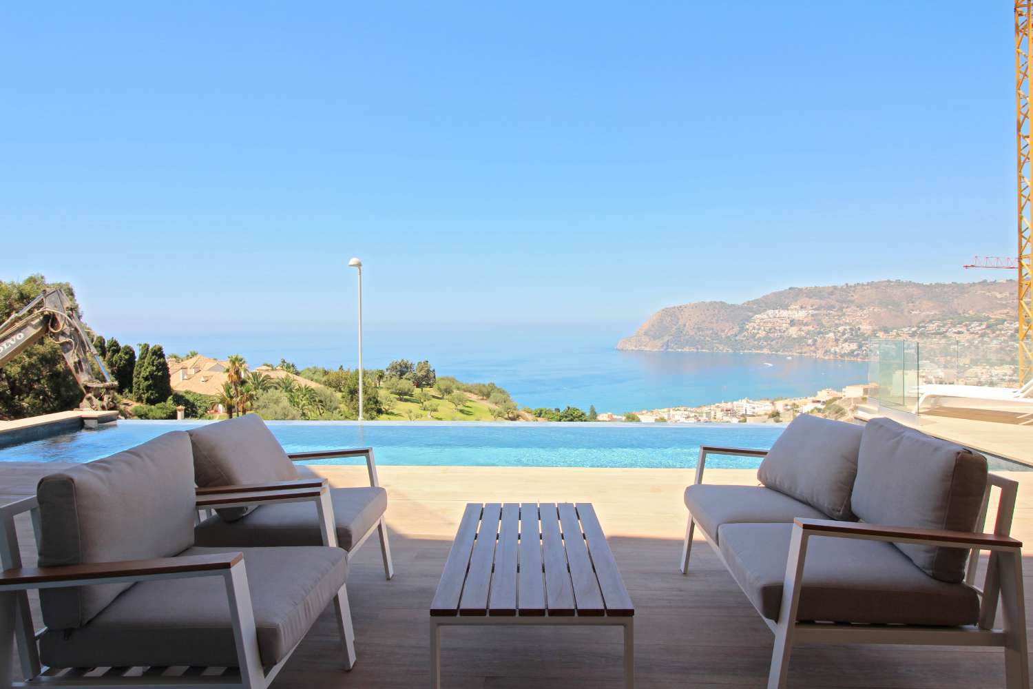 Villa for sale in La Herradura (Almuñécar)