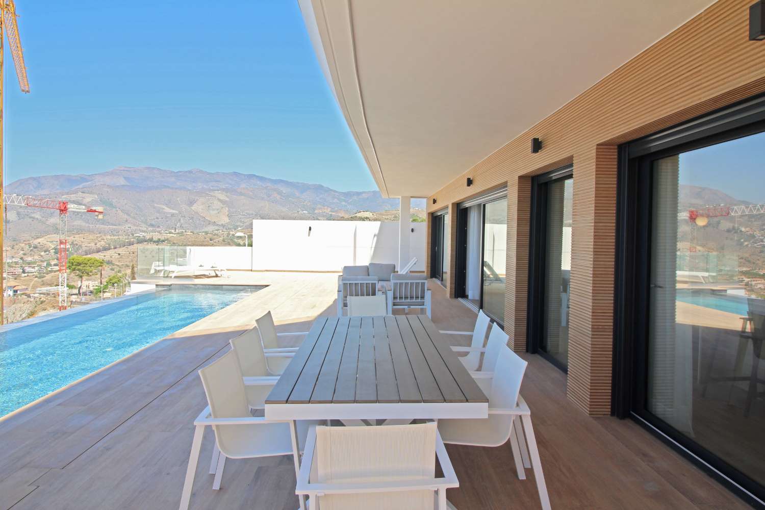 Villa for sale in La Herradura (Almuñécar)