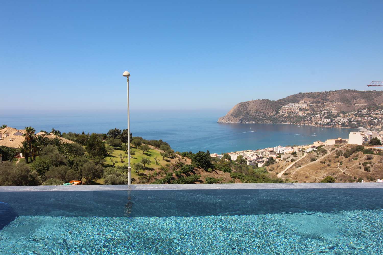 Villa for sale in La Herradura (Almuñécar)