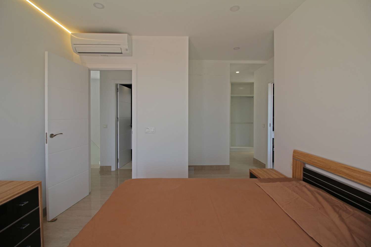 Villa for sale in El Peñoncillo (Torrox)