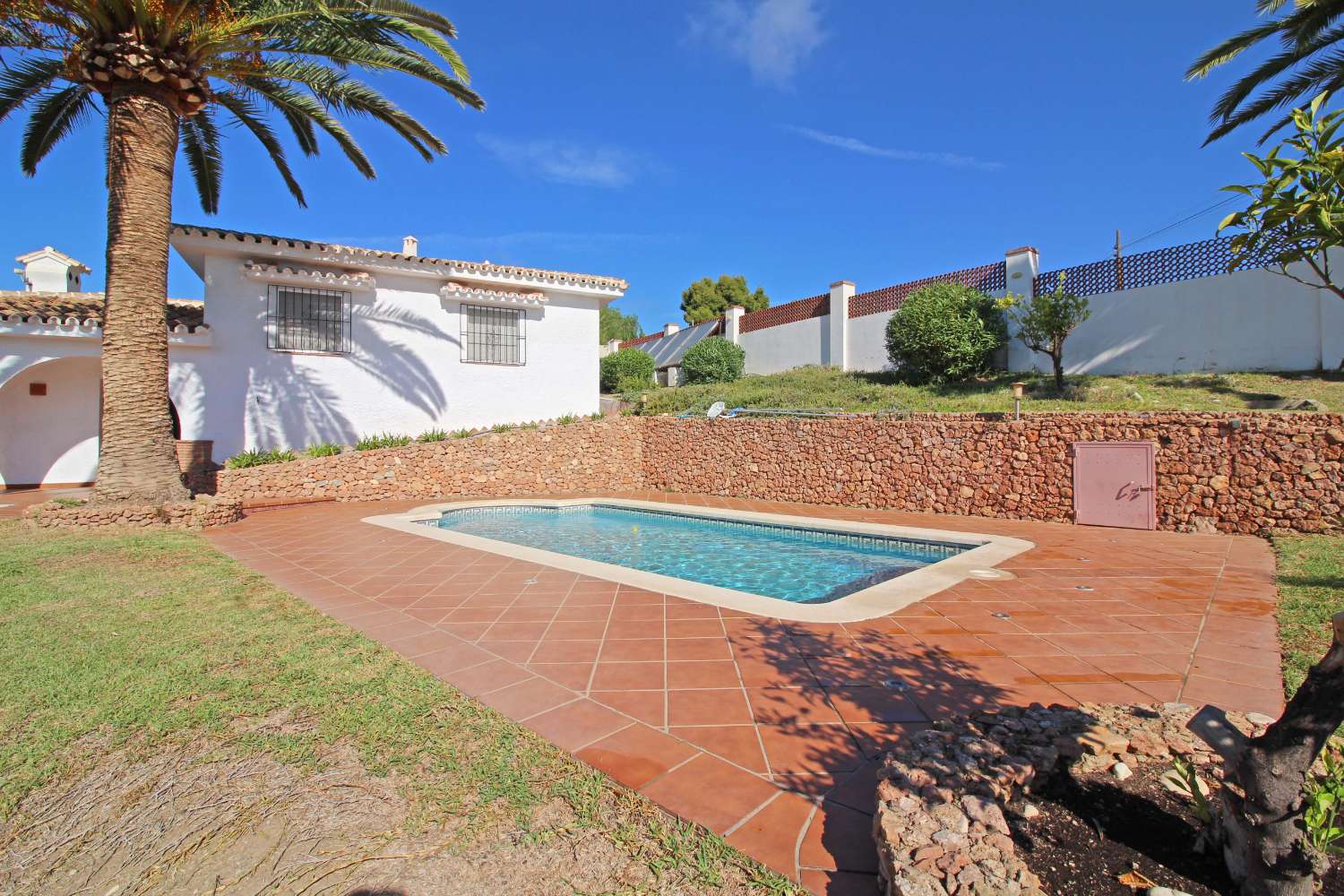 Villa for sale in Frigiliana