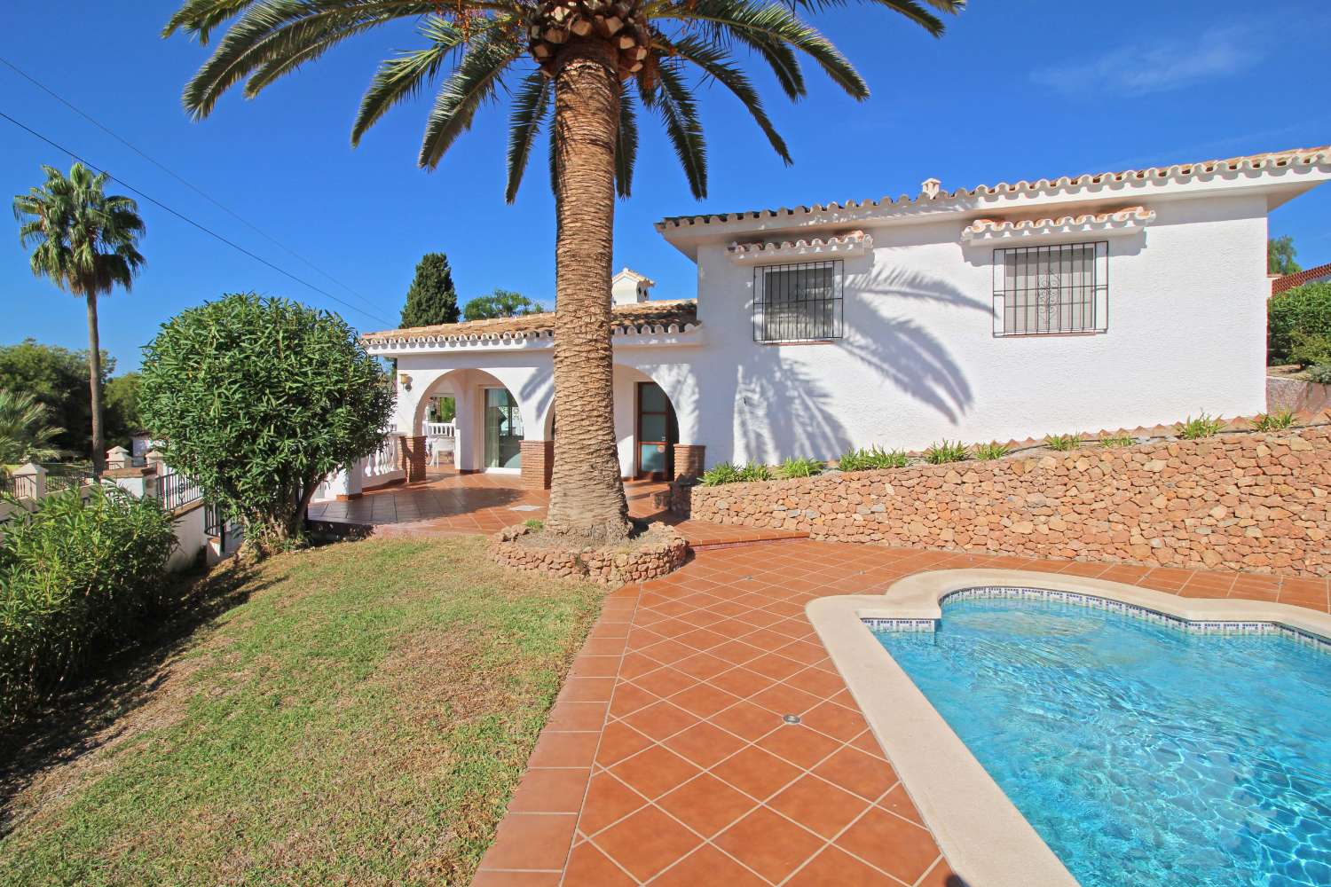 Villa zum verkauf in Frigiliana