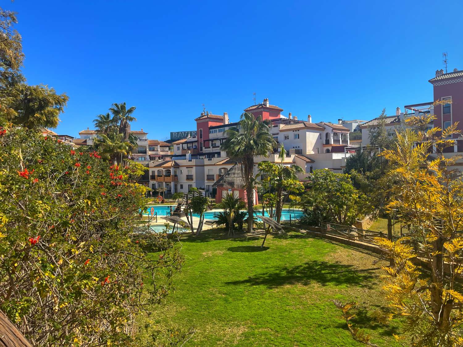 Apartment for sale in Caleta de Vélez