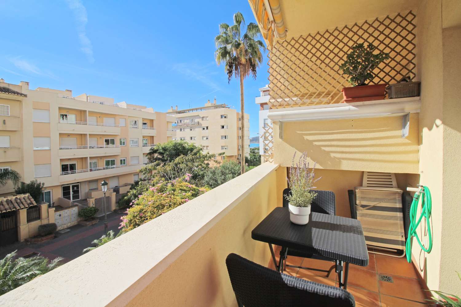 Appartement te koop in Nerja