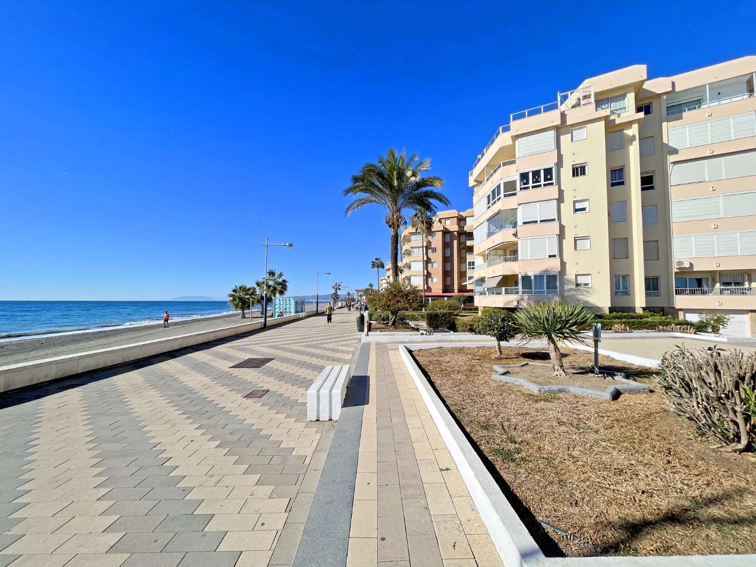 Apartamento en venta en Centro Internacional (Torrox)