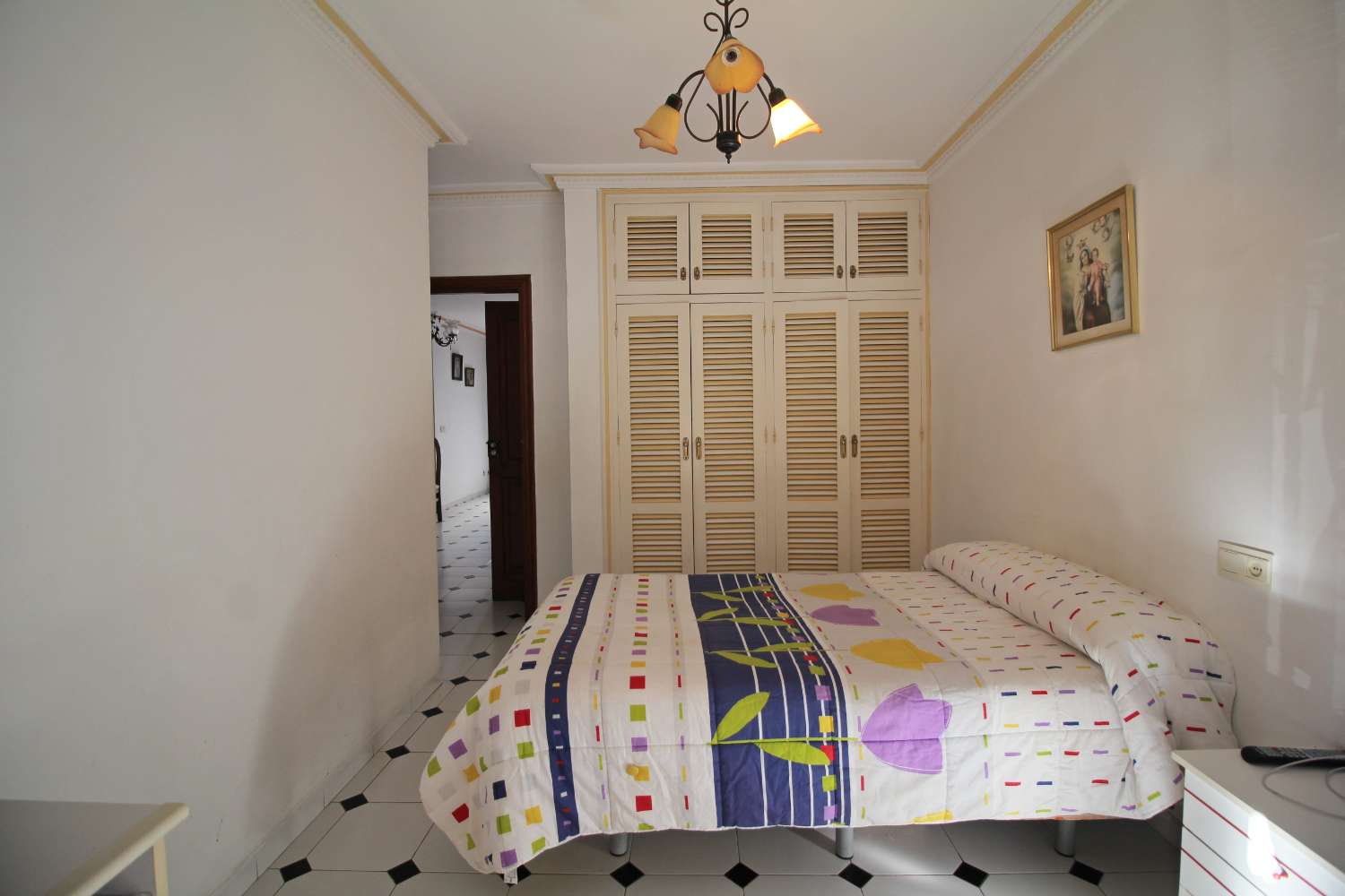 Здание в продаже в Centro (Nerja)