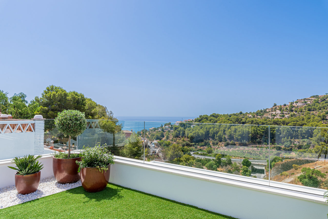 Villa for sale in La Herradura (Almuñécar)