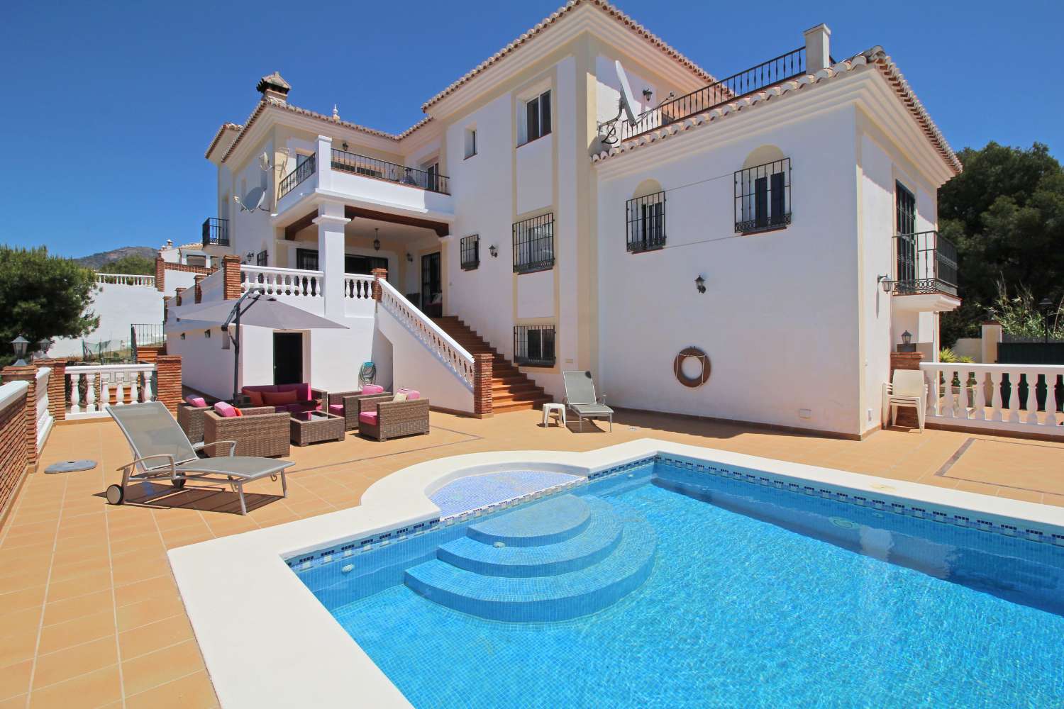 Villa te koop in Frigiliana