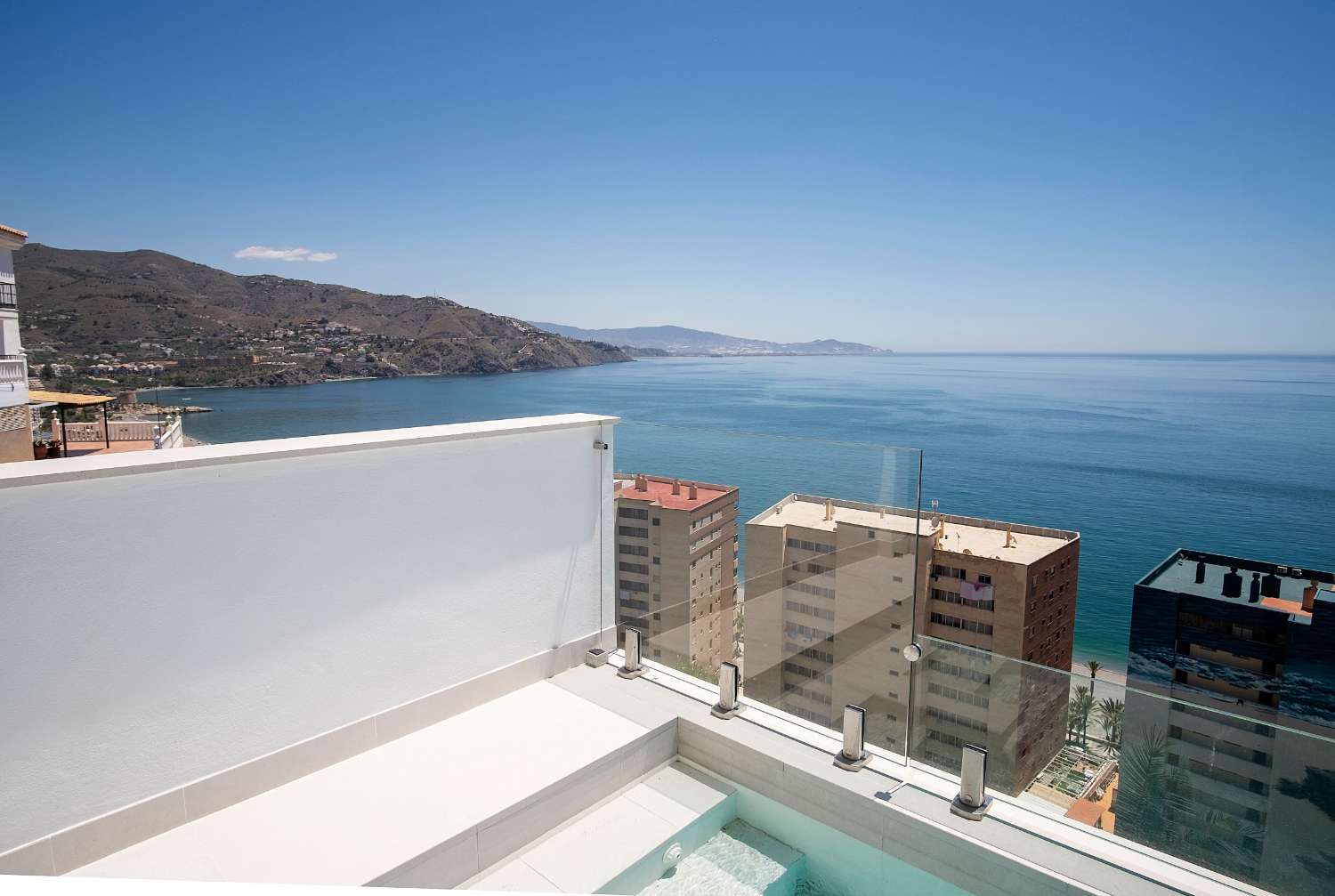 Villa en venta en Velilla - Velilla Taramay (Almuñécar)