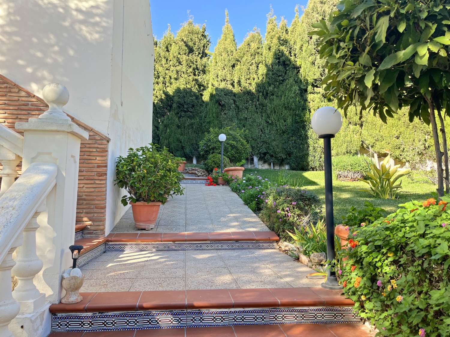 Villa for sale in Frigiliana