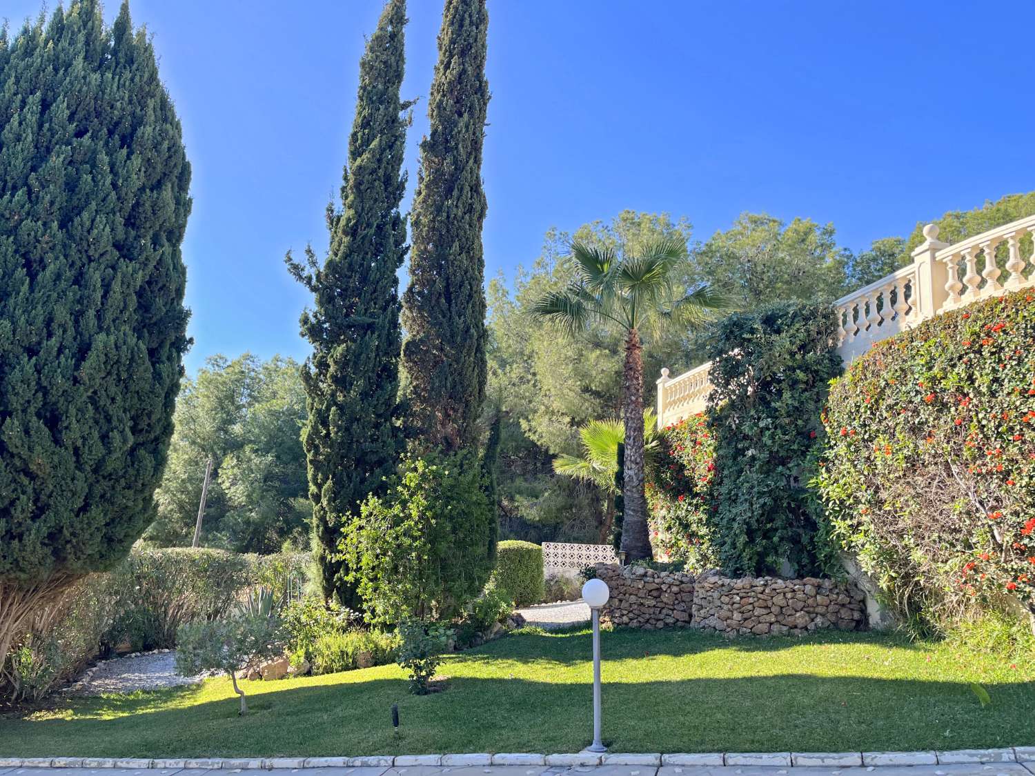 Villa for sale in Frigiliana