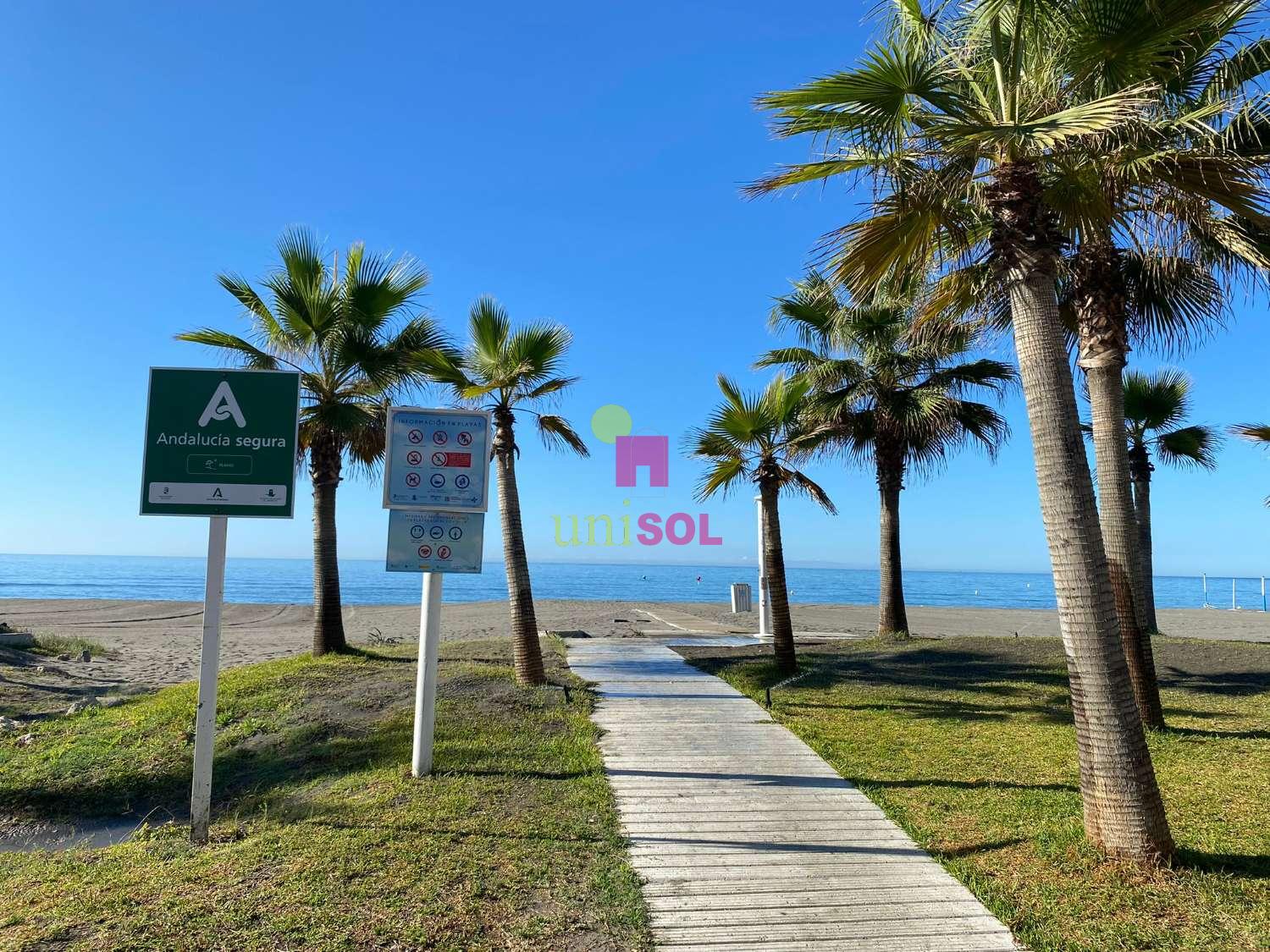 Apartamento en venta en Torrox Costa