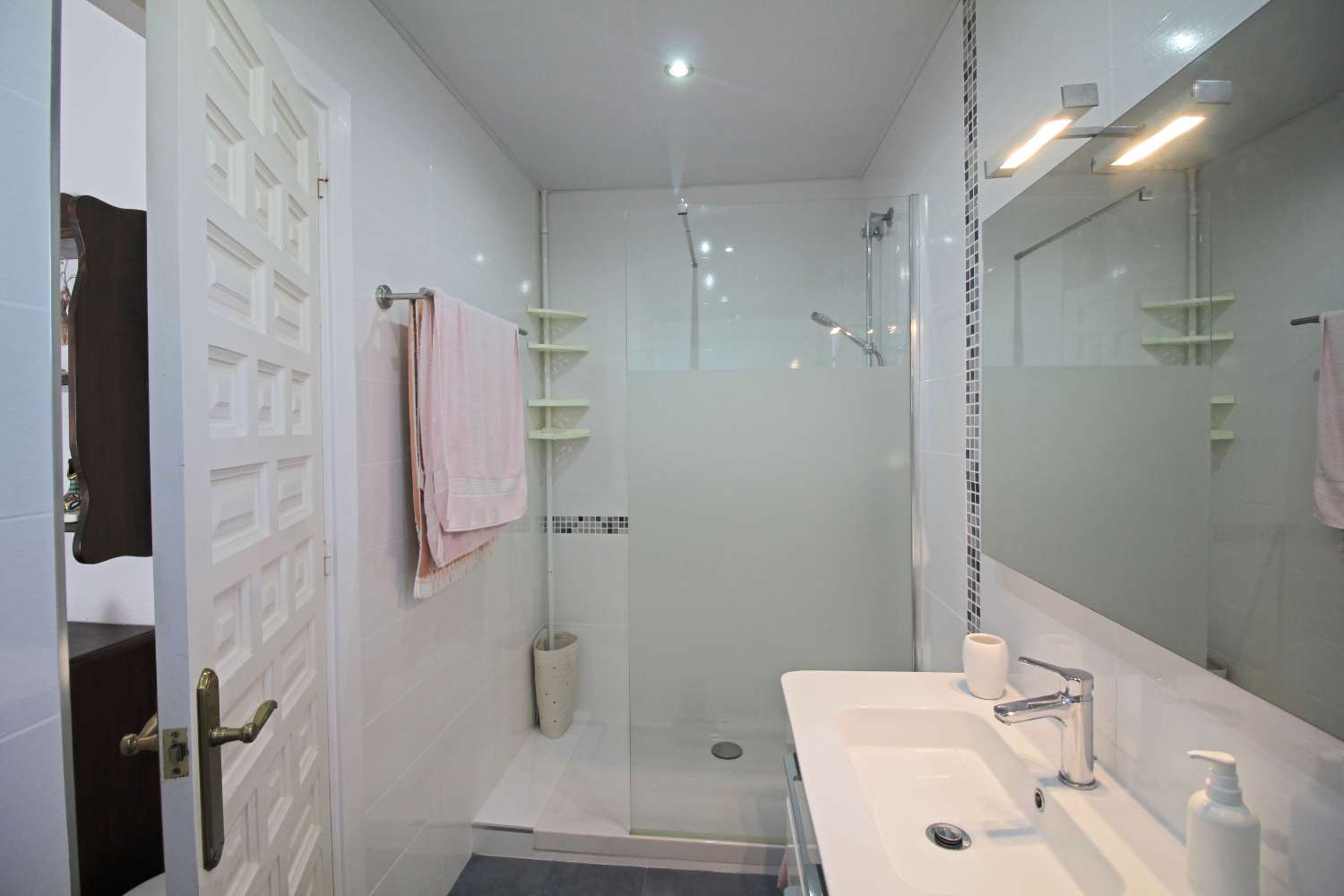 Apartamento en venta en Torrox Costa