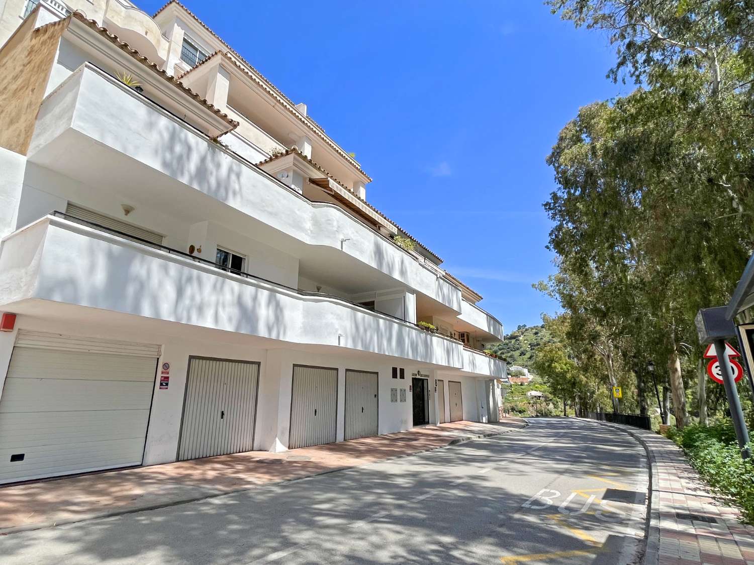 Takvåning till salu i Torrox Pueblo