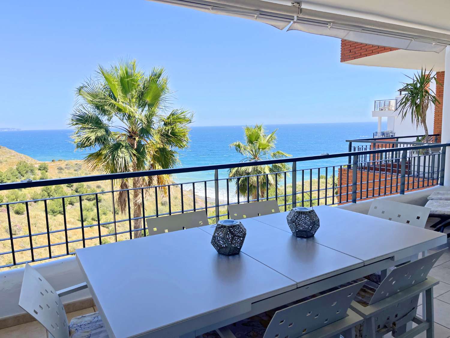 Apartment for sale in Torrox Costa