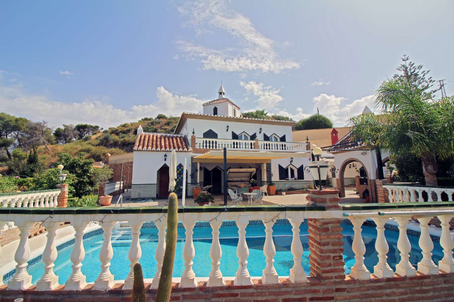 Hus til salg i Nerja