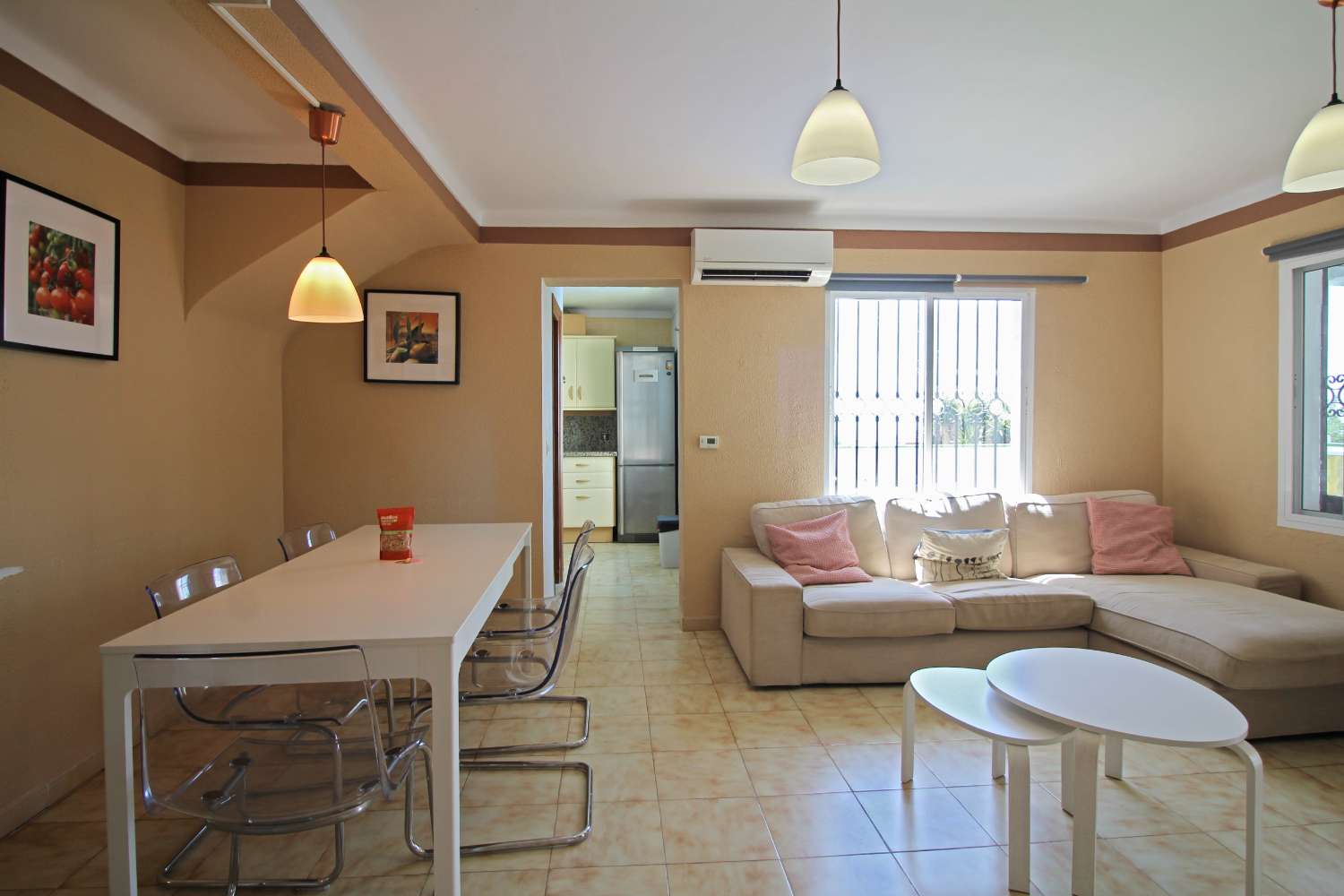 Villa en venta en Nerja