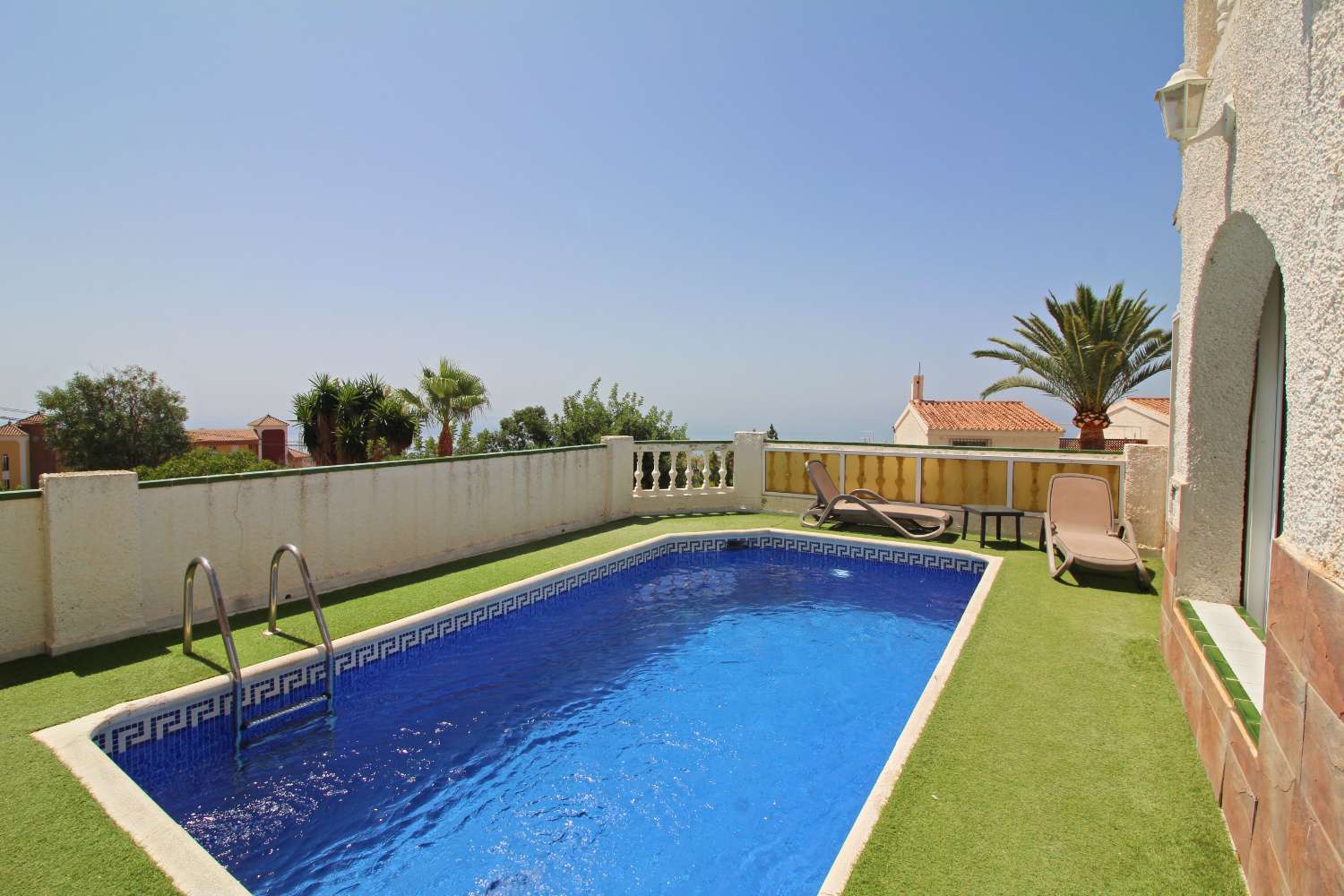 Villa en venta en Nerja