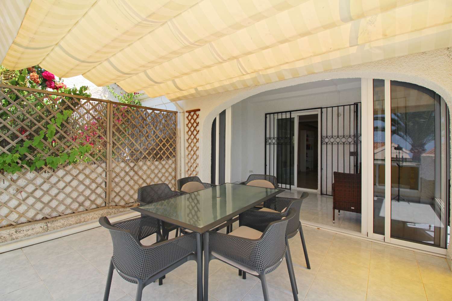Villa en venta en Nerja