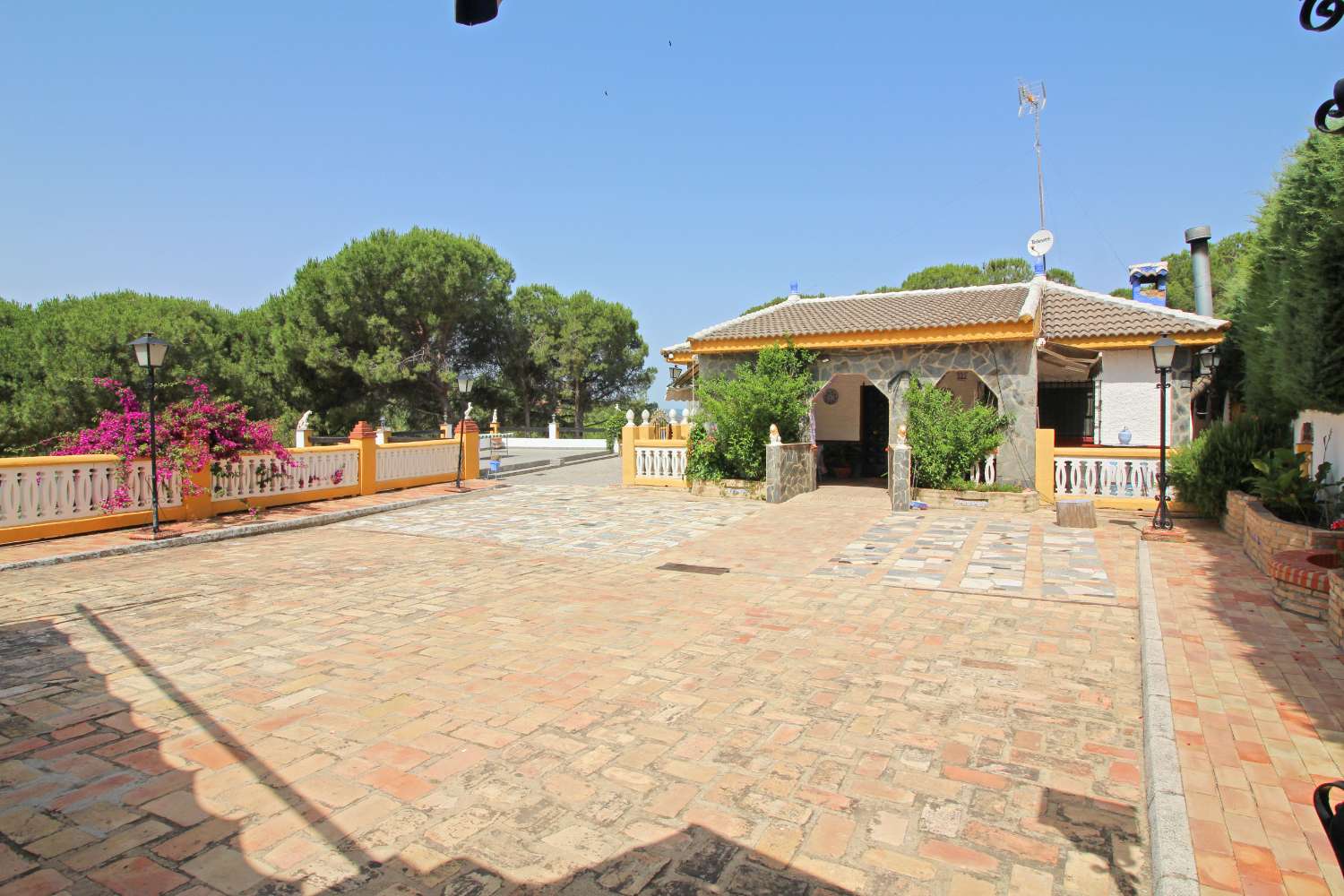 Maison en vente à Andújar