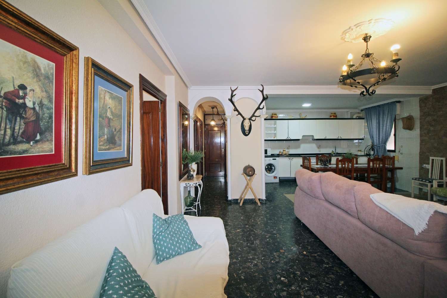 Maison en vente à Andújar