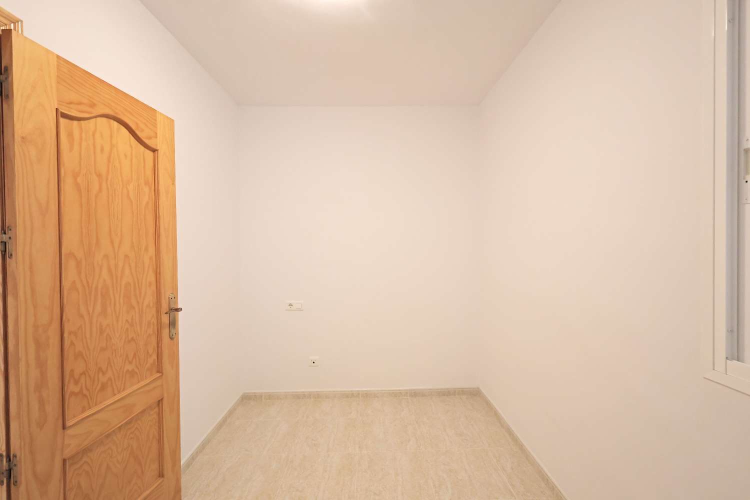 Apartamento en venta en Torrox Costa