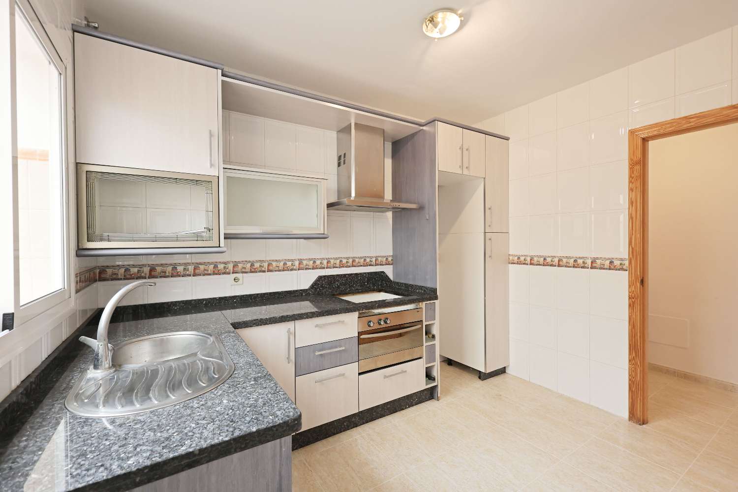 Apartamento en venta en Torrox Costa
