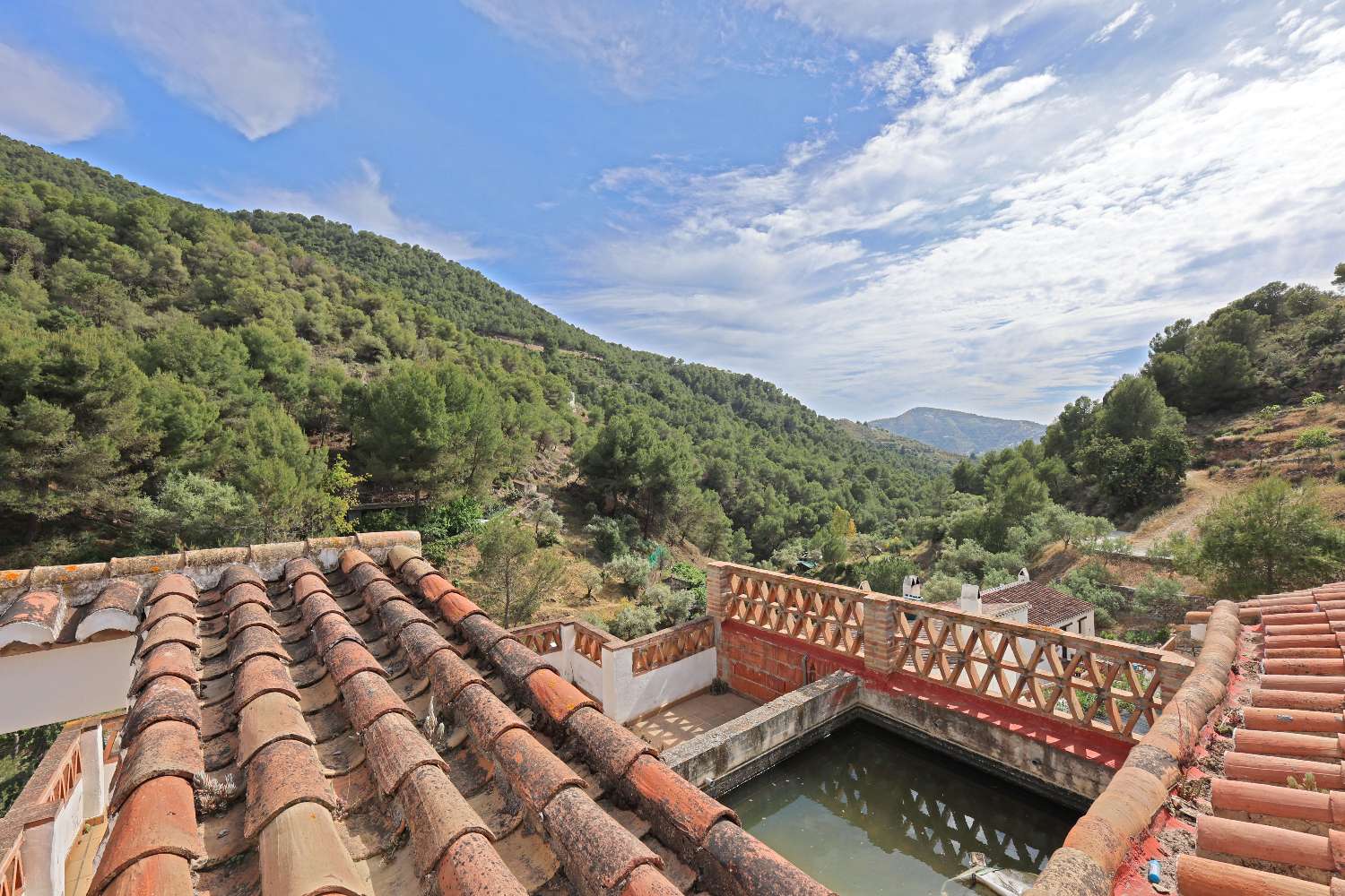 House for sale in Cómpeta