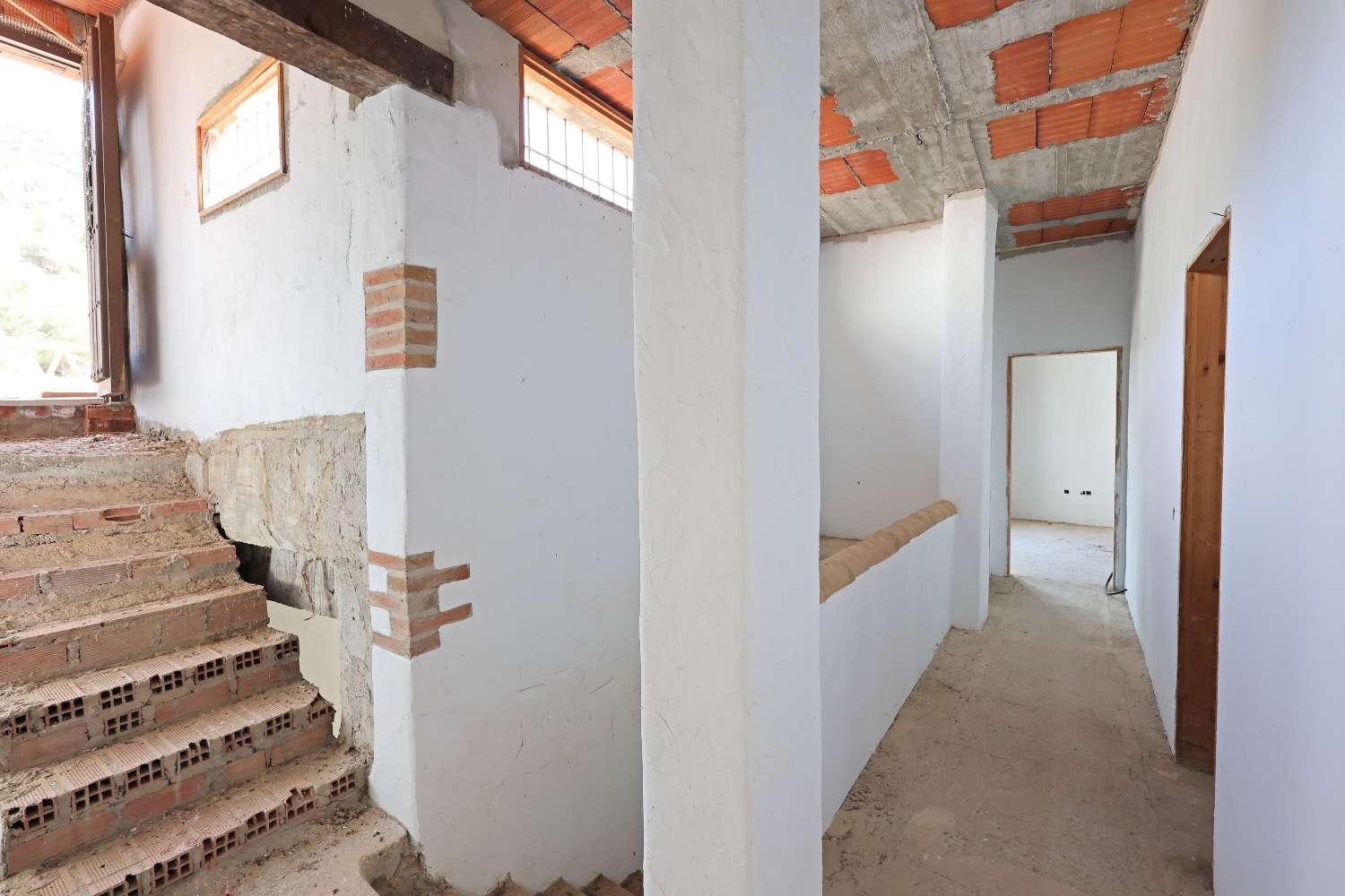House for sale in Cómpeta