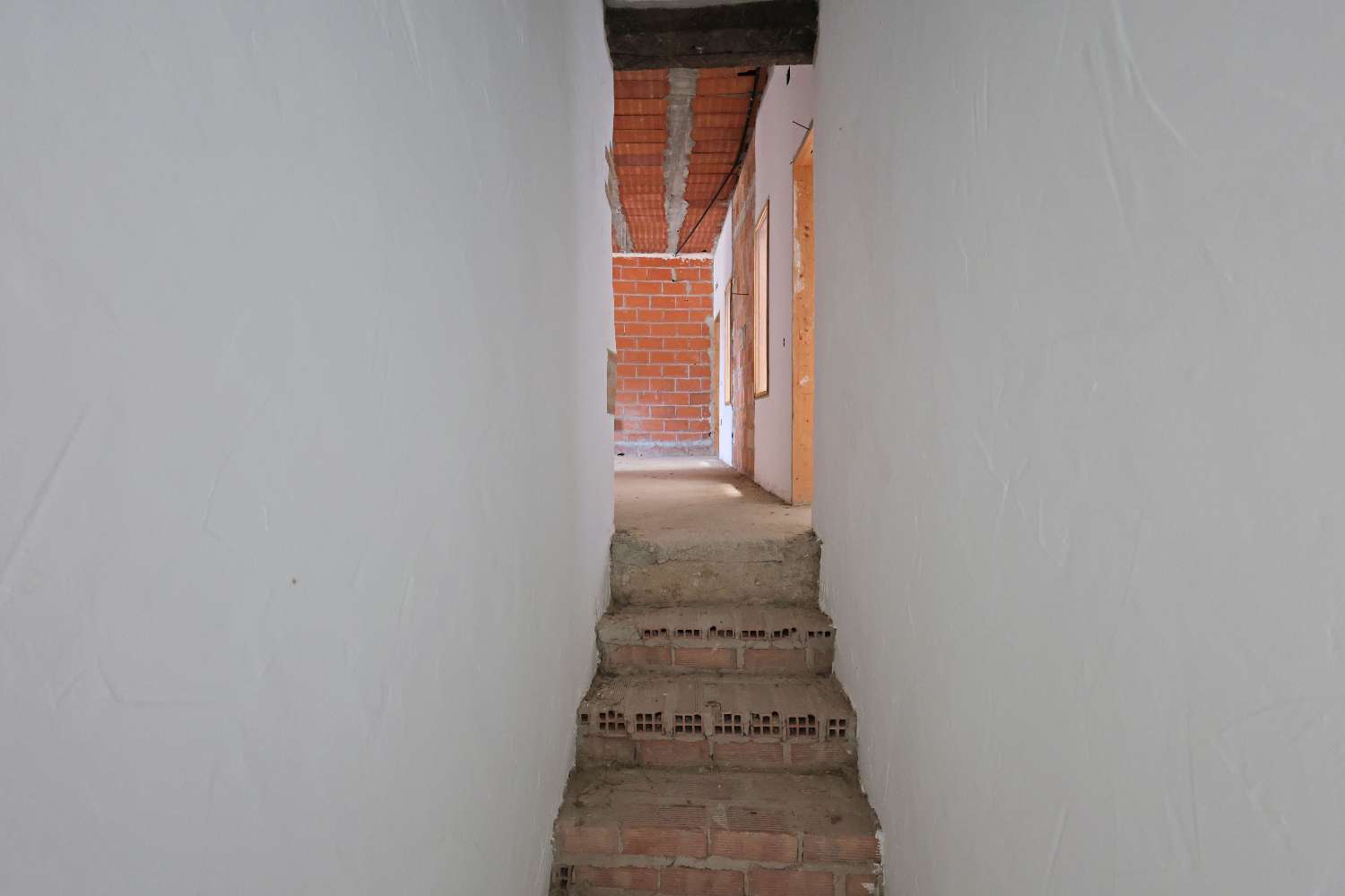 House for sale in Cómpeta