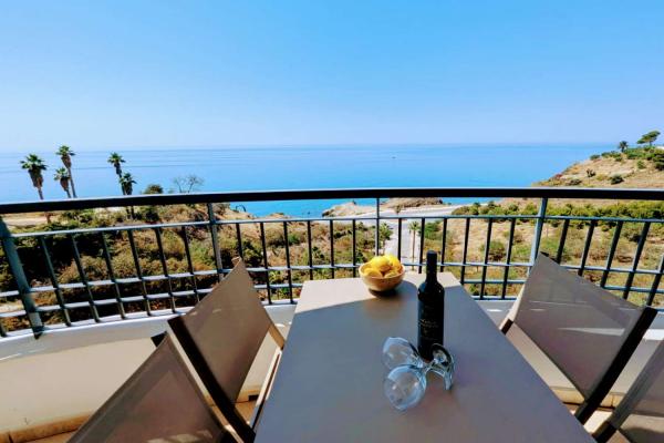 Lejlighed til salg i Torrox Costa
