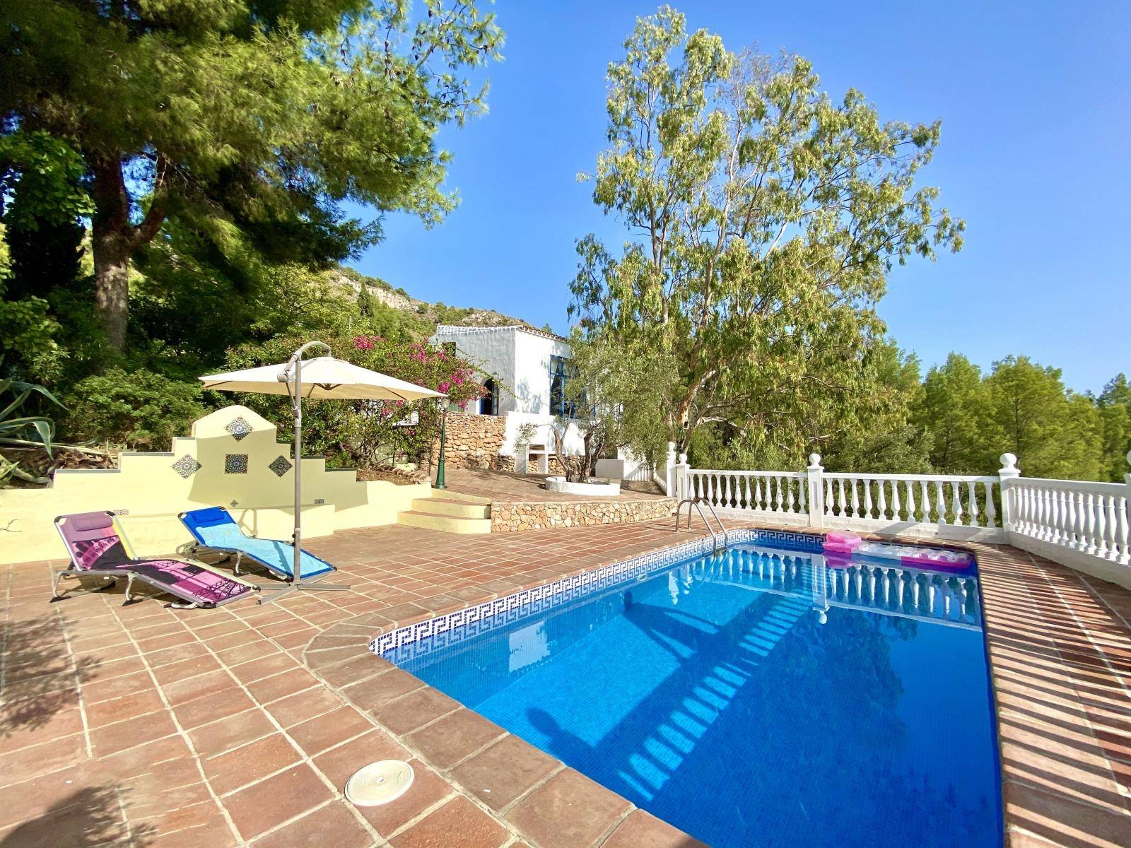 Villa for sale in Frigiliana