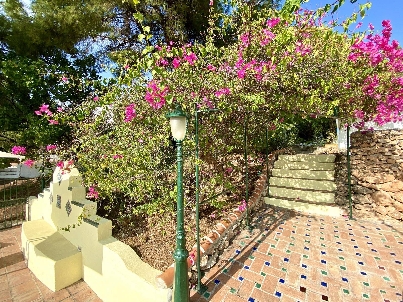 Villa for sale in Frigiliana