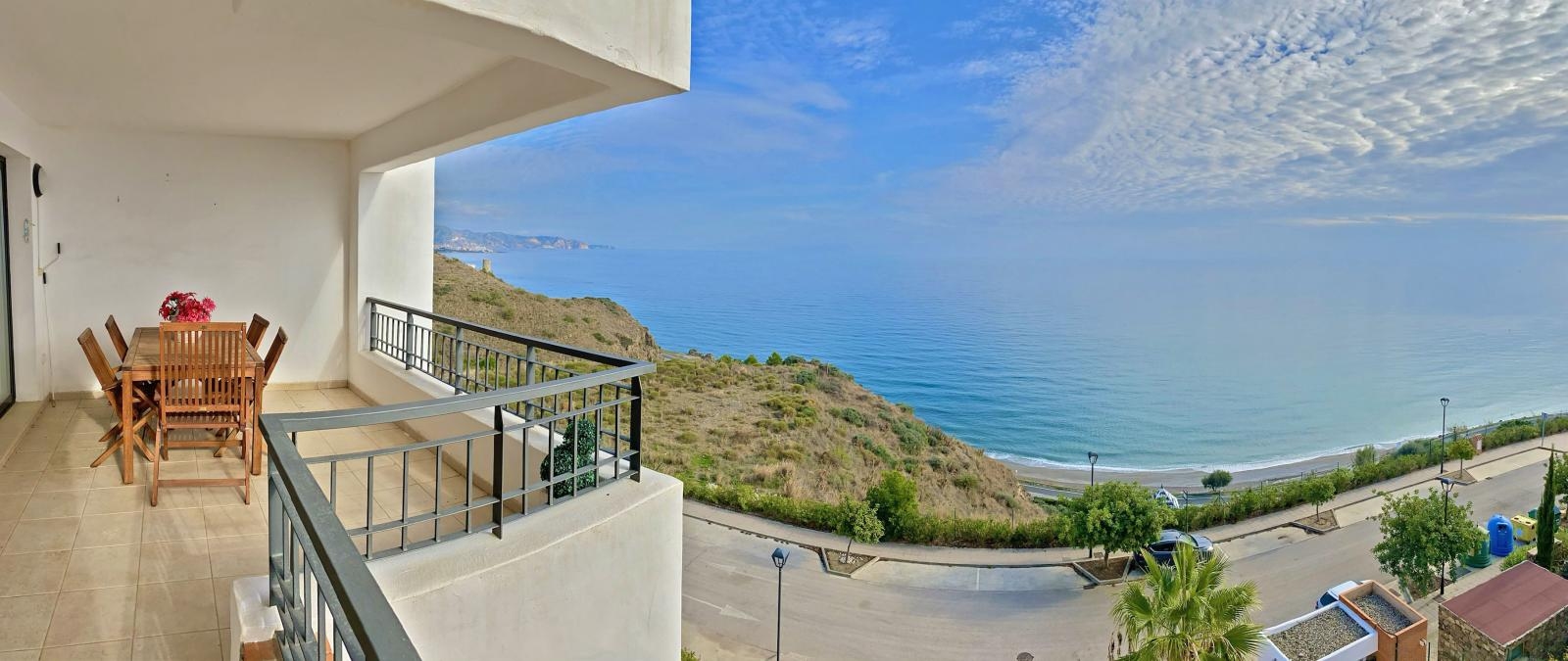 Apartment for sale in Torrox Costa