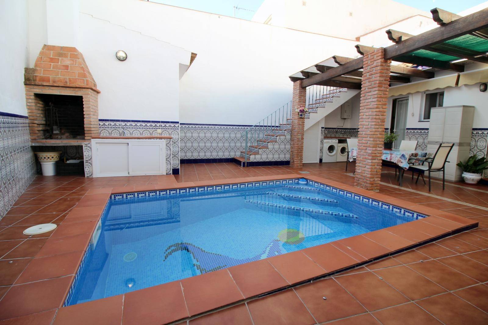 Casa en venta en Maro (Nerja)