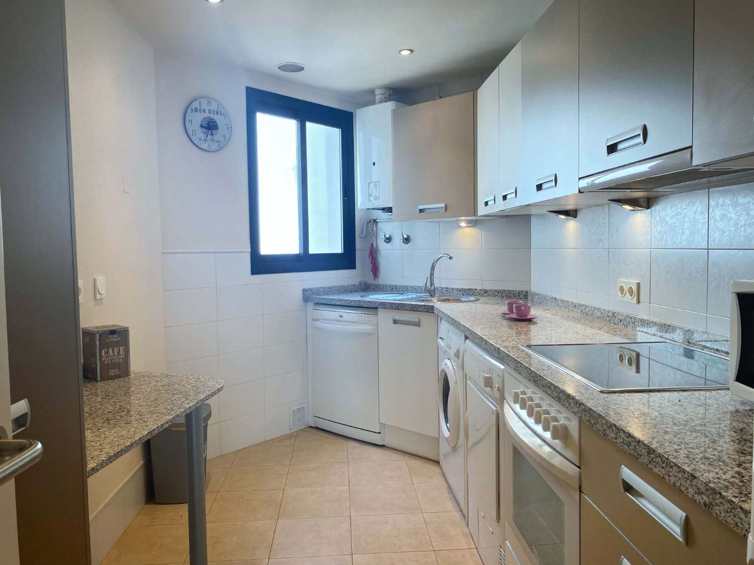 Apartment for sale in Torrox